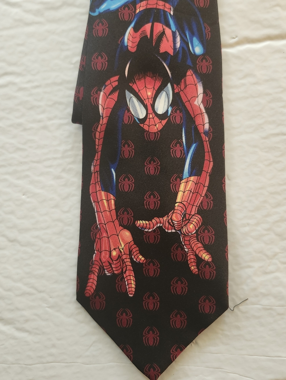 Tie Y2K Spider-Man Necktie Tie Marvel Comics 2004 MCU Ultimate Mark Bagley